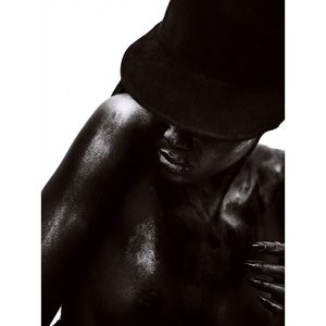 Duckie Thot Nude & Sexy (7 Photos) – Leaked Nudes