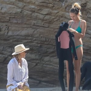Dylan Penn Spends Mother’s Day Morning with Mom Robin Wright at the Beach (81 Photos) - Leaked Nudes