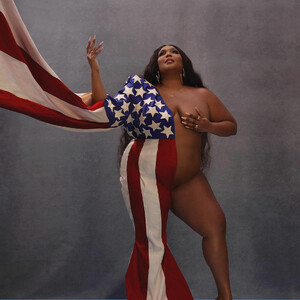 Election Day in The US? Lizzo is in Mexico, Feeling Good as Hell! (34 Photos) - Leaked Nudes