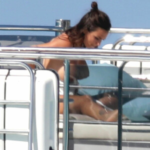 Leaked Celebrity Pic Elettra Lamborghini 022 pic