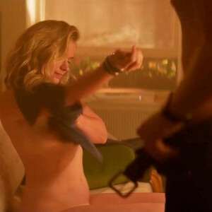 nude celebrities Elizabeth Lail 003 pic