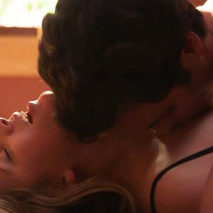 Nude Celeb Pic Elizabeth Lail 019 pic