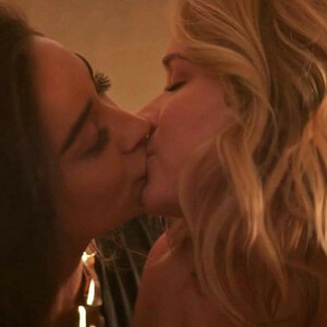 Naked celebrity picture Elizabeth Lail 028 pic