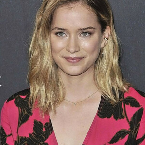 nude celebrities Elizabeth Lail 047 pic