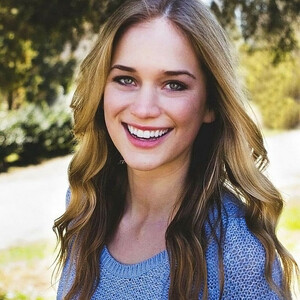 Leaked Elizabeth Lail 048 pic
