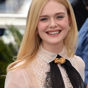 Nude Celeb Pic Elle Fanning 018 pic