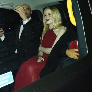 Nude Celeb Pic Ellie Bamber 070 pic