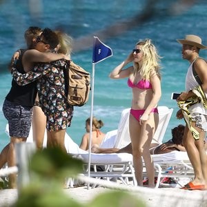 Ellie Goulding in a Bikini (23 Photos) - Leaked Nudes