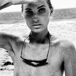 Nude Celeb Pic Elsa Hosk 056 pic