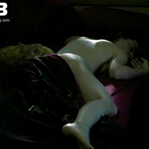 Free Nude Celeb Embeth Davidtz 021 pic