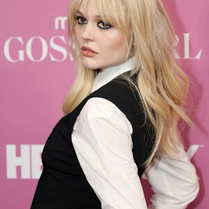 Free Nude Celeb Emily Alyn Lind 007 pic