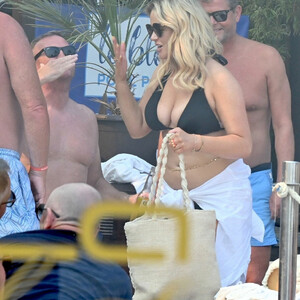 Free Nude Celeb Emily Atack 010 pic