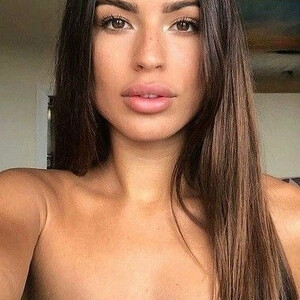 Famous Nude Emily Faye Miller 021 pic