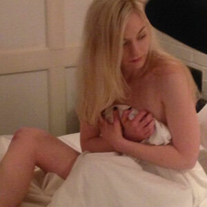 Leaked Celebrity Pic Emily Kinney 016 pic