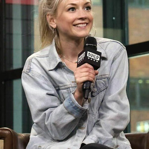 Naked Celebrity Emily Kinney 091 pic