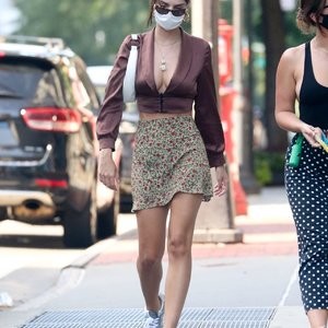 Emily Ratajkowski Displays Her Sexy Legs and Tits While on a Walk in NYC (38 Photos) – Leaked Nudes
