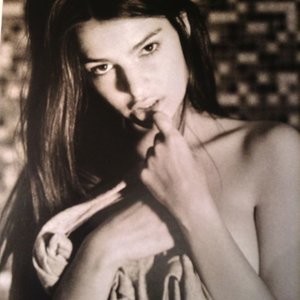 Free Nude Celeb Emily Ratajkowski 007 pic