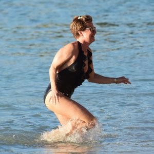 Nude Celeb Emma Forbes 017 pic