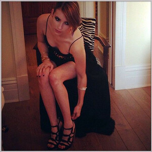 Celebrity Nude Pic Emma Roberts 184 pic
