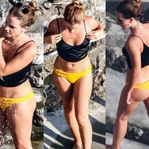 Emma Watson Shows Off Her Perfect Butt on Her Holiday in Positano (75 Photos) – Leaked Nudes