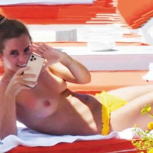 Emma Watson’s Nude Leak from Her Holiday in Italy (5 Photos) – Leaked Nudes