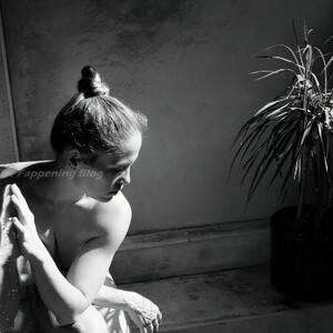 Erika Christensen Poses Naked (7 Photos) - Leaked Nudes