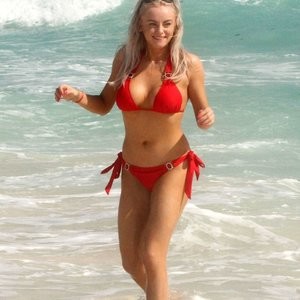 Former Coronation Street Star Katie McGlynn Shows Off Her Sexy Figure in Mexico (30 Photos) – Leaked Nudes