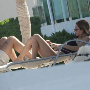 Naked celebrity picture Francesca Farago 045 pic