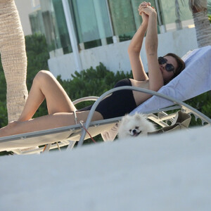 Best Celebrity Nude Francesca Farago 049 pic