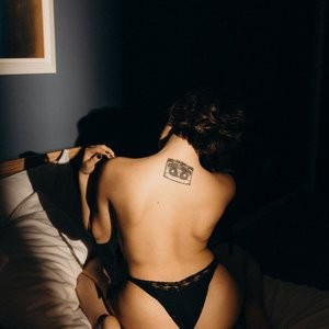 Naked Celebrity Francesca Milano 003 pic