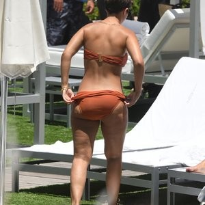 Free Nude Celeb Frankie Bridge 022 pic