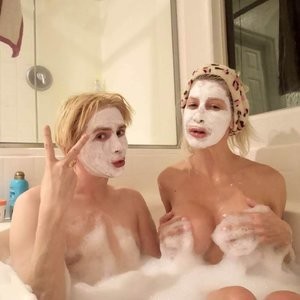 Frenchy Morgan & Oli London Have a Personal Spa Day (6 Photos) - Leaked Nudes