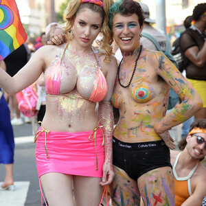 Best Celebrity Nude Gabi Grecko 024 pic