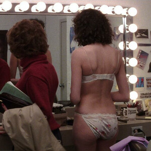 Free Nude Celeb Geena Davis 008 pic