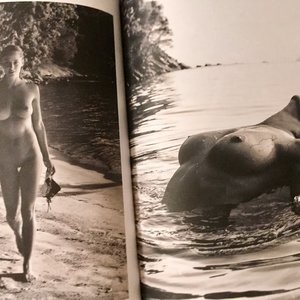 Real Celebrity Nude Genevieve Morton 003 pic
