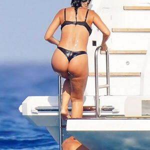Newest Celebrity Nude Georgina Rodriguez 015 pic