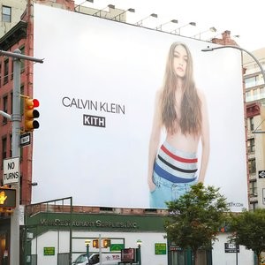 Gigi Hadid Poses Topless For Calvin Klein (3 New Photos) - Leaked Nudes