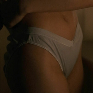 Leaked Celebrity Pic Gillian Anderson 061 pic