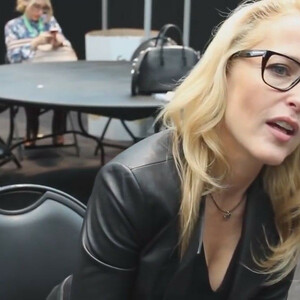 Naked celebrity picture Gillian Anderson 130 pic