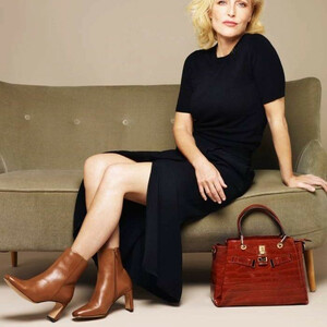 Celebrity Nude Pic Gillian Anderson 131 pic