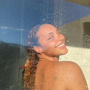 Celebrity Leaked Nude Photo Gillian Chan 005 pic