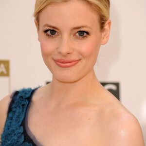 Naked Celebrity Pic Gillian Jacobs 002 pic