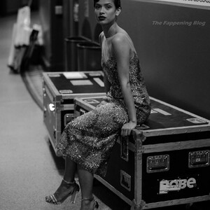 Nude Celeb Pic Gugu Mbatha-Raw 016 pic