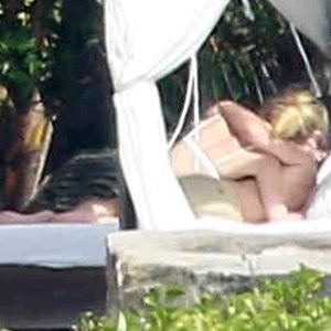 Free nude Celebrity Gwyneth Paltrow 013 pic