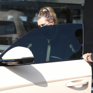 Nude Celebrity Picture Hailey Baldwin 029 pic