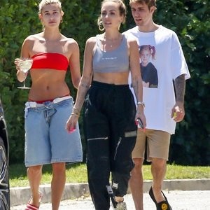 Hailey Bieber Sexy (21 New Photos) – Leaked Nudes