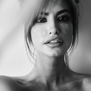 Leaked Celebrity Pic Haley Kalil 007 pic