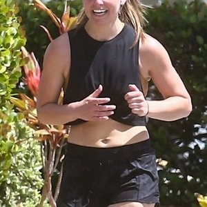 Hannah Brown Goes Jogging with her Trainer During Self-Quarantine in Florida (43 Photos) – Leaked Nudes