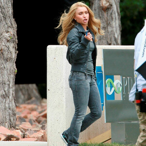 Naked Celebrity Pic Hayden Panettiere 009 pic