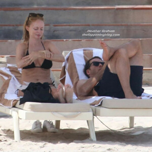 Nude Celeb Heather Graham 014 pic